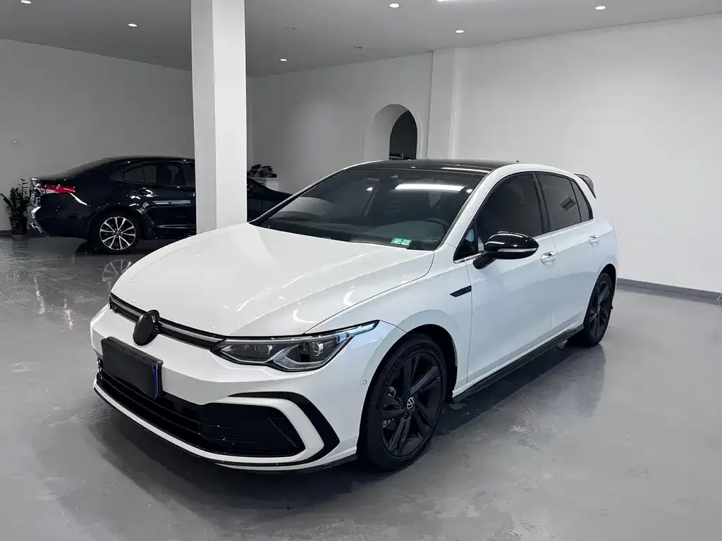 Volkswagen Golf 2021 из CN, фото 1