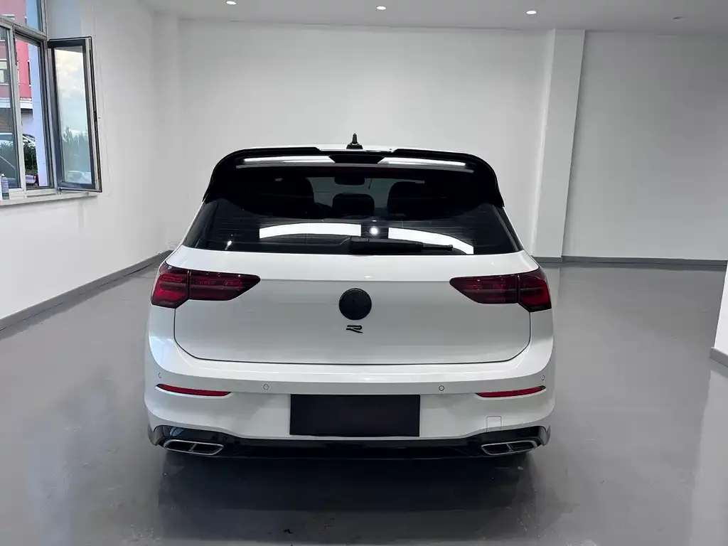 Volkswagen Golf 2021 из CN, фото 4