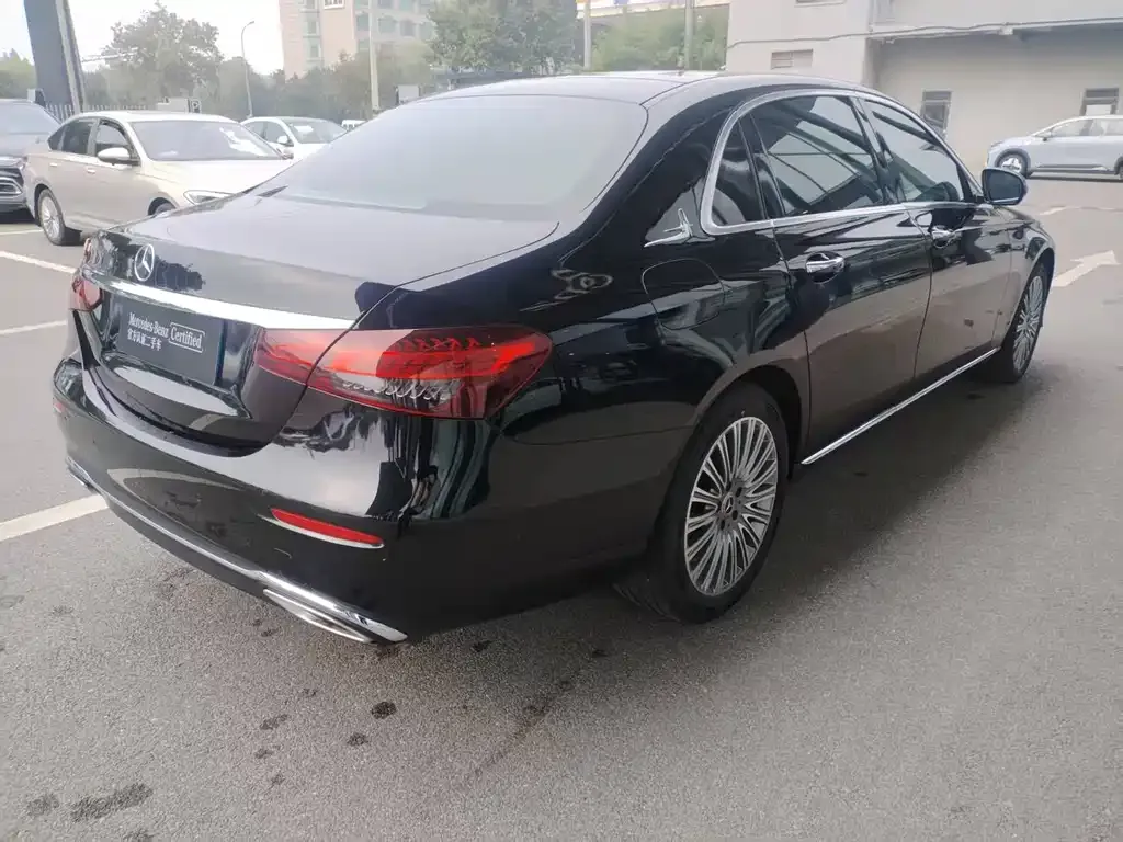 Mercedes-Benz E-Class 2023 из CN, фото 4