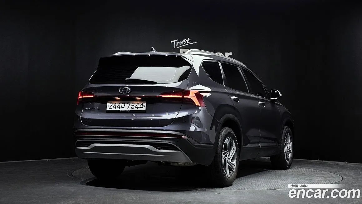 [object Object] Santafe 2023 из KR, фото 2