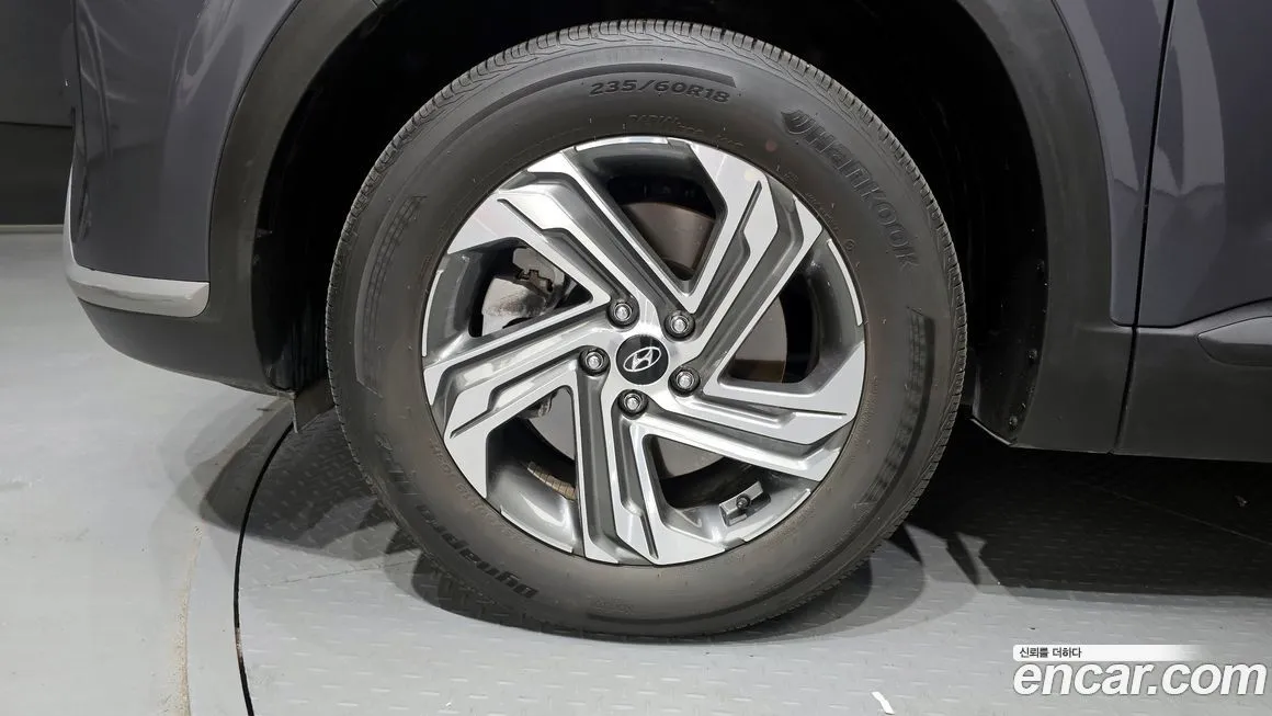 [object Object] Santafe 2023 из KR, фото 5