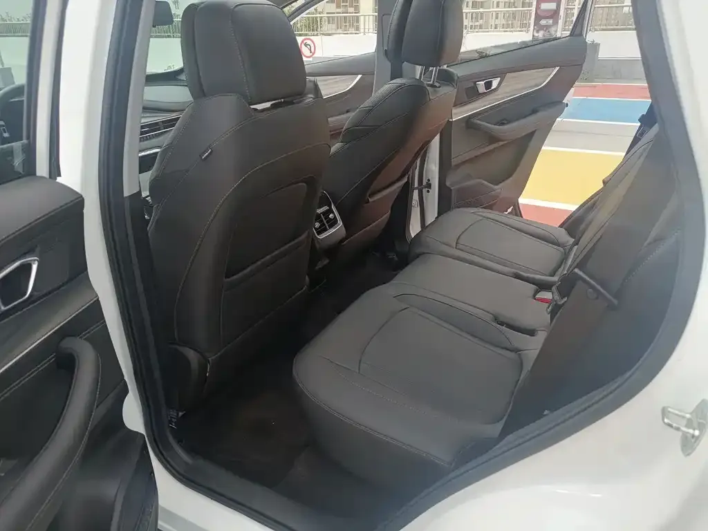 Chery Tiggo 8 PLUS — фото 10