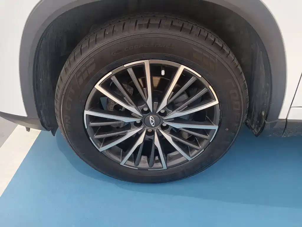 Chery Tiggo 8 PLUS — фото 4