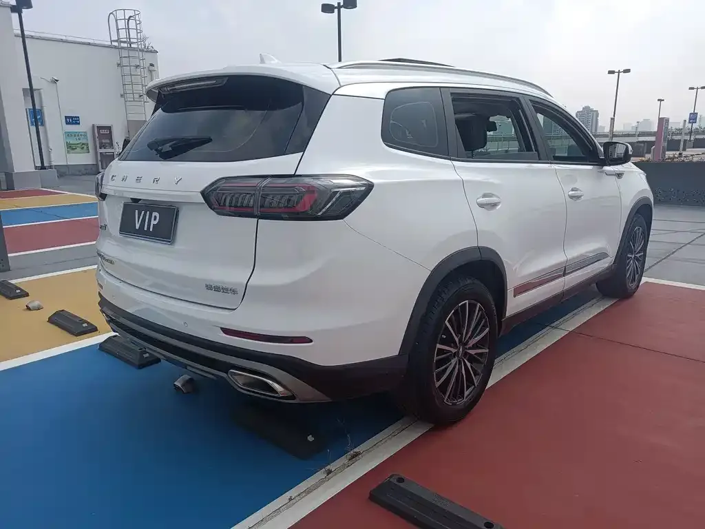 Chery Tiggo 8 PLUS — фото 7