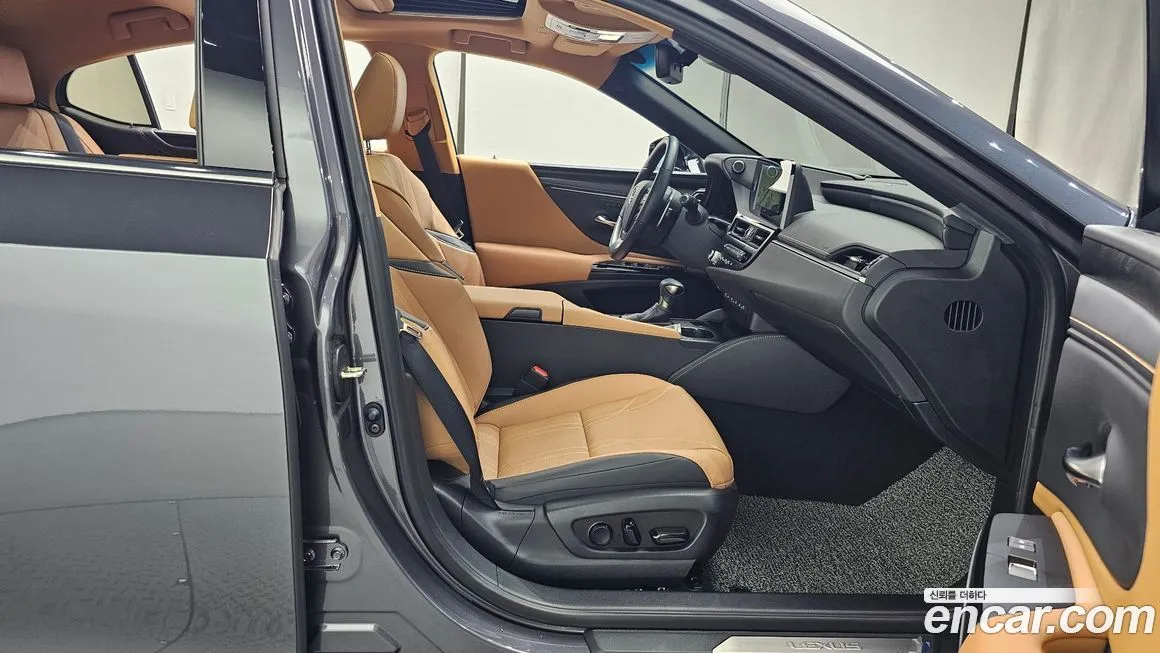 Lexus ES 2025 из KR, фото 10