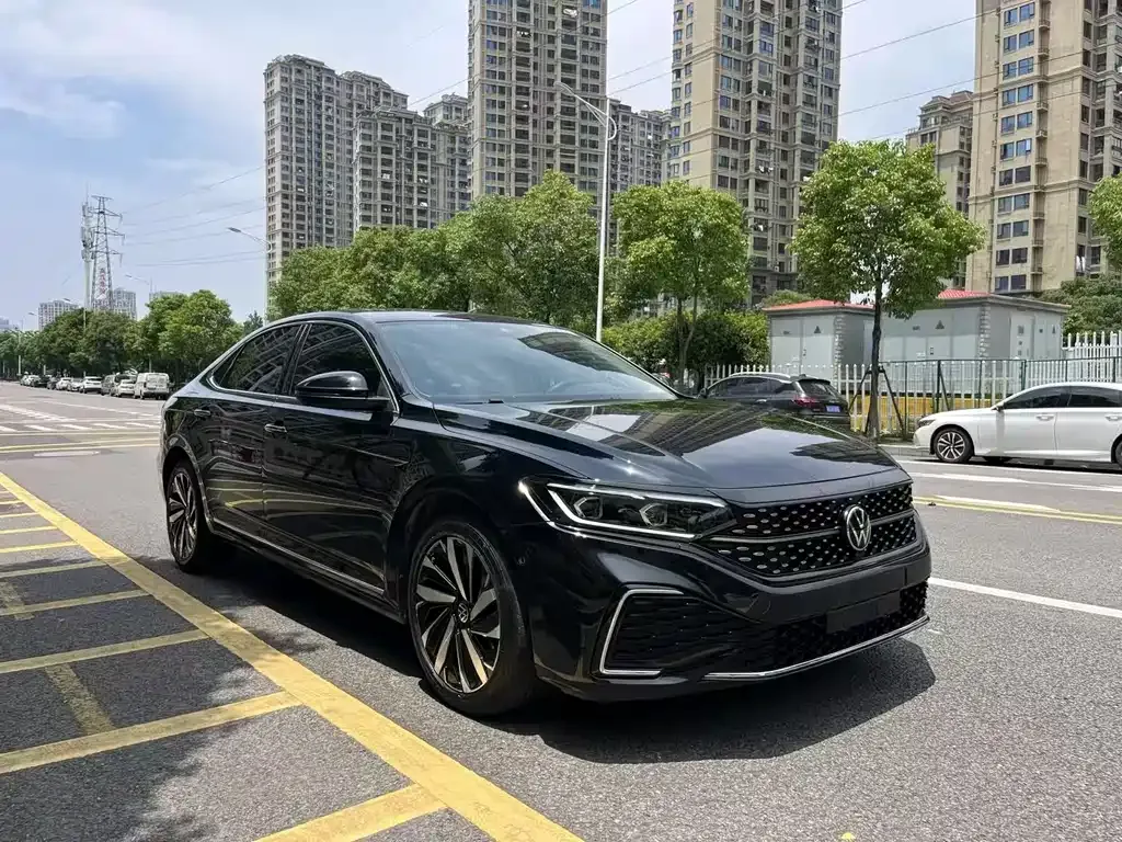 Volkswagen Passat 2021 из CN, фото 3