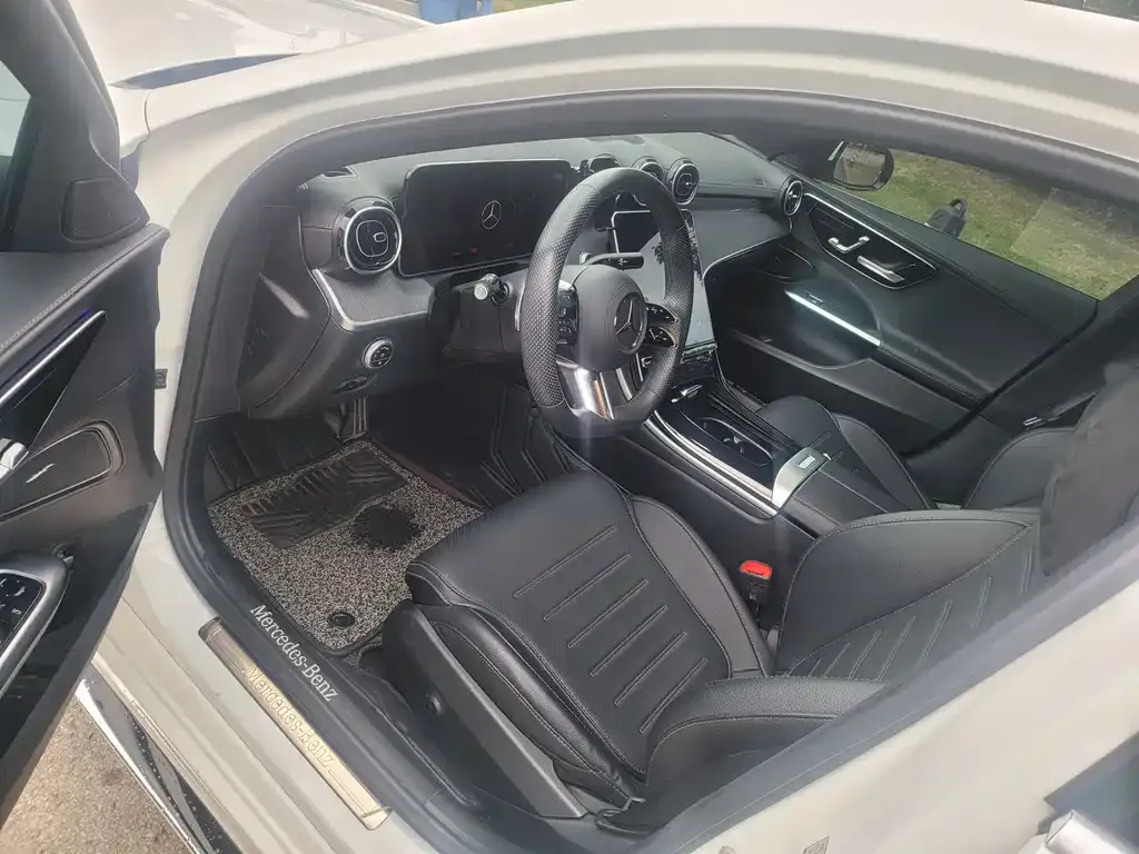 Mercedes-Benz C-Class 2023 из CN, фото 3