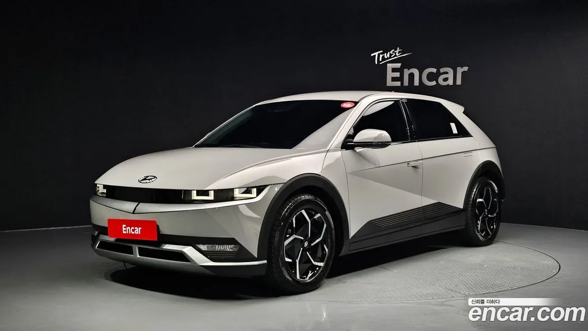 Hyundai Ioniq5 — фото 1