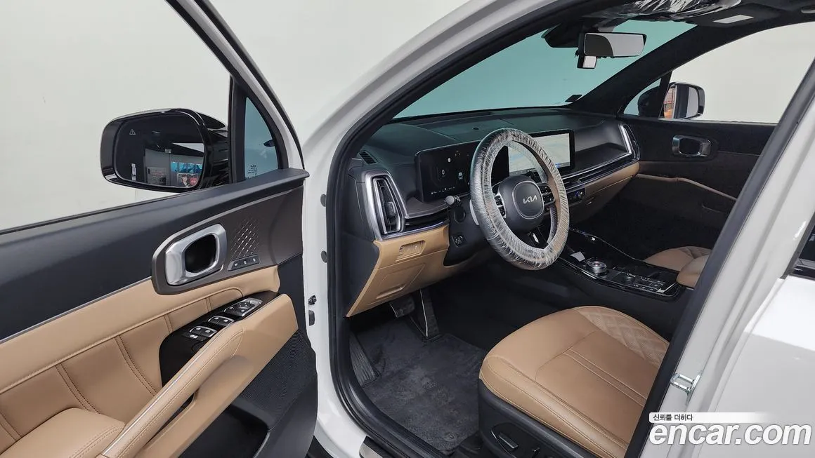 Kia Sorento — фото 10