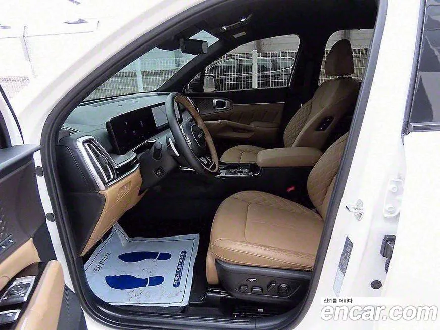Kia Sorento — фото 5