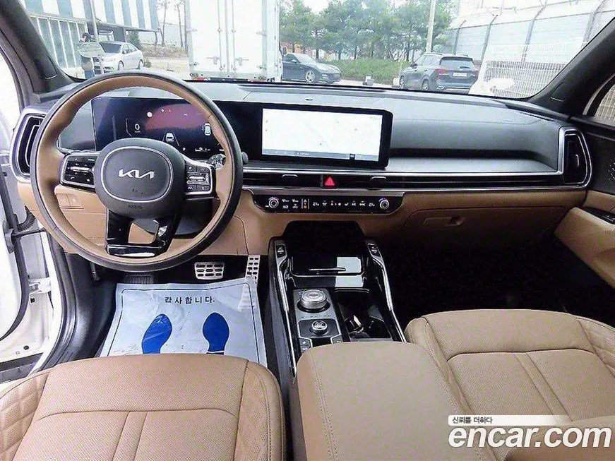 Kia Sorento — фото 7