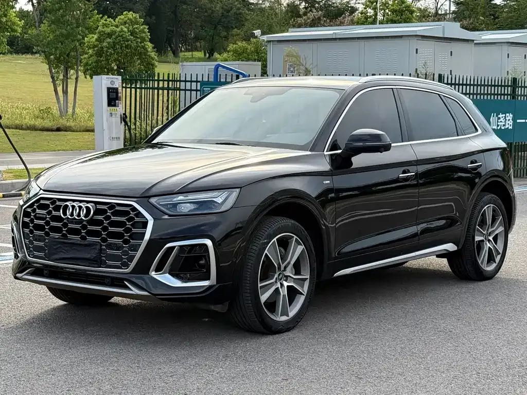 Audi Q5L 2022 из CN, фото 1