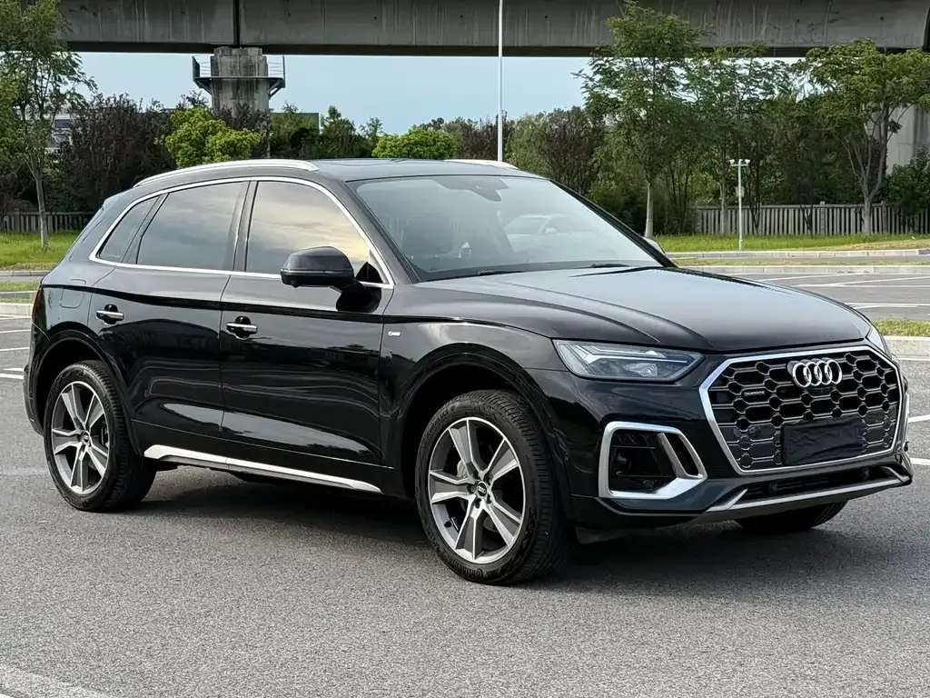 Audi Q5L 2022 из CN, фото 3