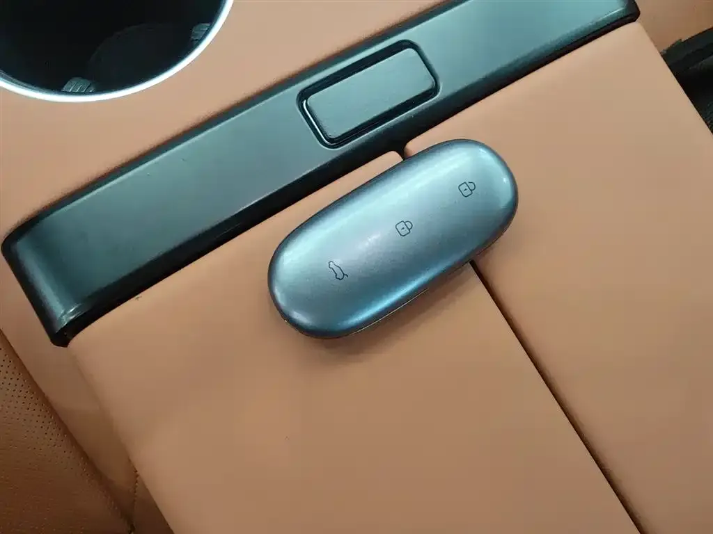 Li Auto L7 2024 из CN, фото 9