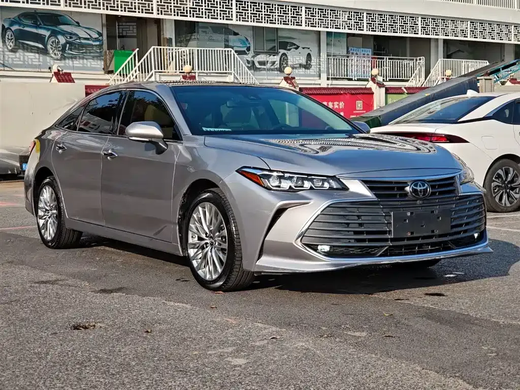 Toyota Avalon 2021 из CN, фото 3