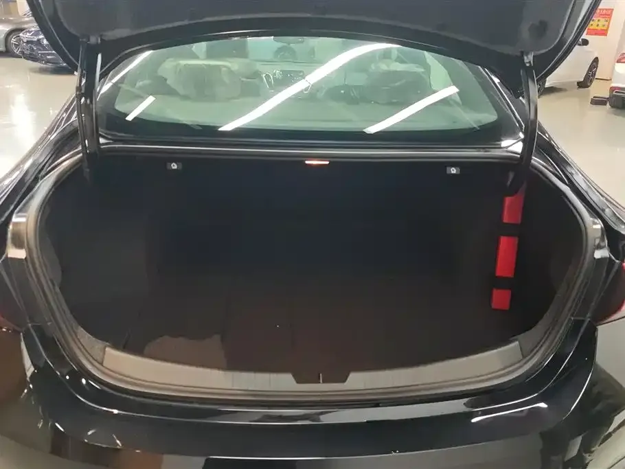 Chevrolet Malibu XL 2025 из CN, фото 4