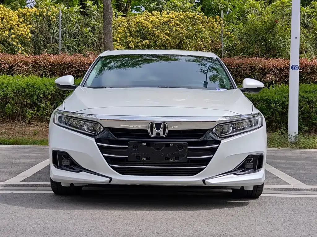 Honda Accord 2022 из CN, фото 2