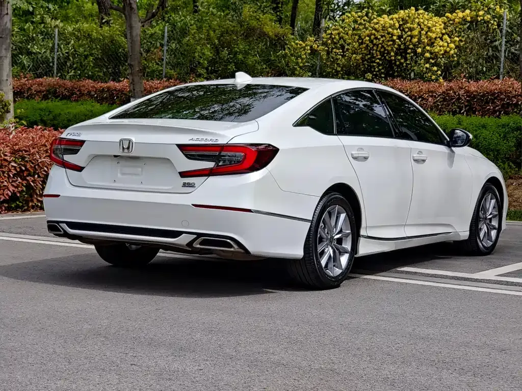 Honda Accord 2022 из CN, фото 6