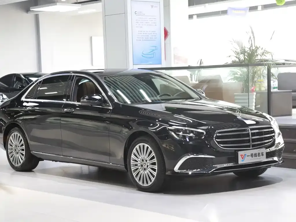 Mercedes-Benz E-Class 2023 из CN, фото 3