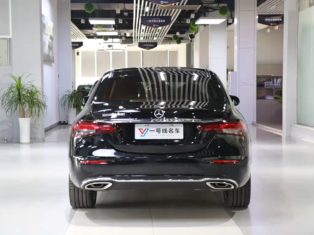 Mercedes-Benz E-Class 2023 из CN, фото 5