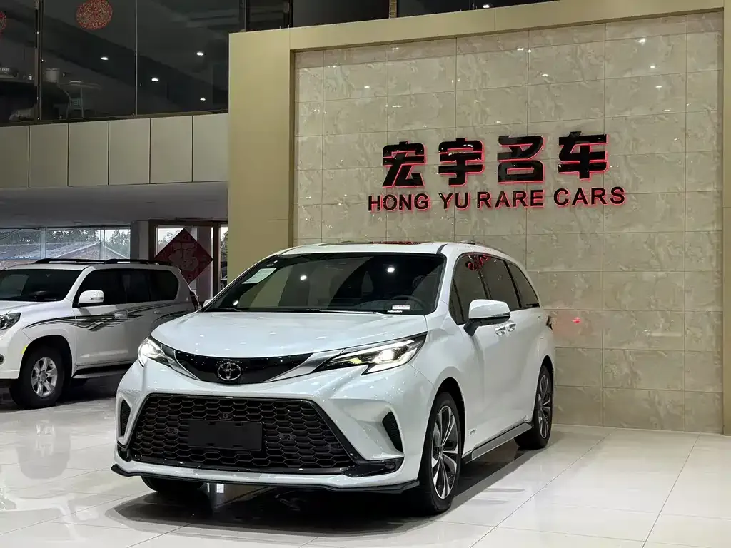 Toyota Granvia 2025 из CN, фото 1