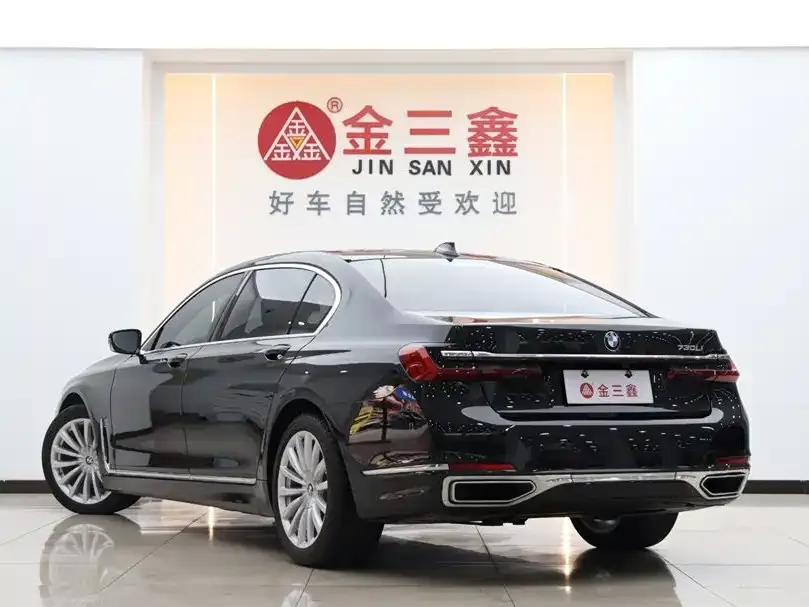 BMW 7 Series 2022 из CN, фото 4