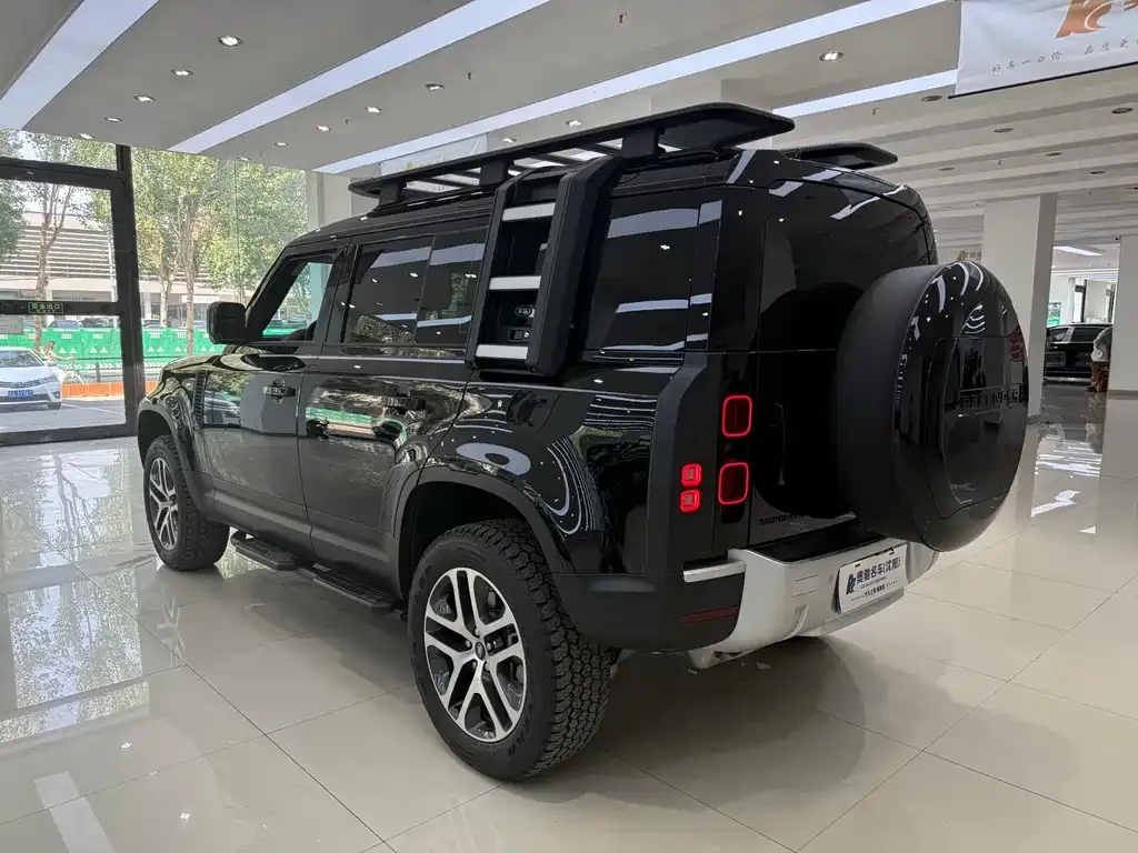 Land Rover Defender 2024 из CN, фото 4