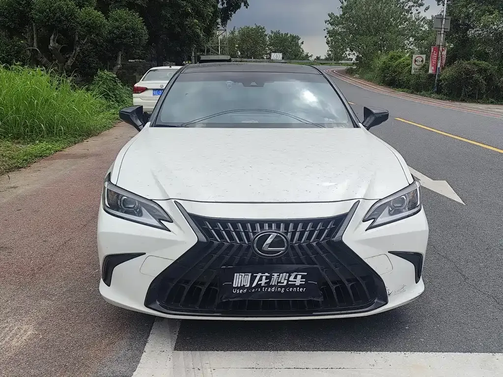 Lexus ES 2024 из CN, фото 3