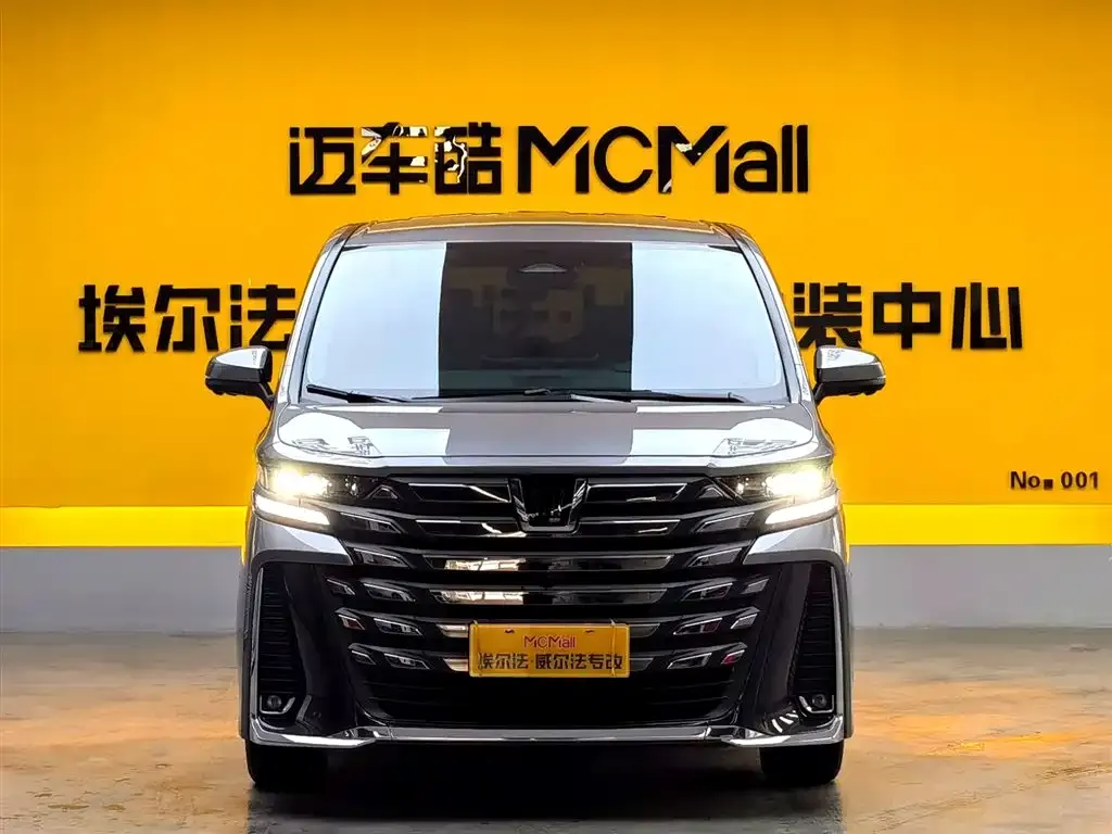 Toyota Vellfire — фото 2