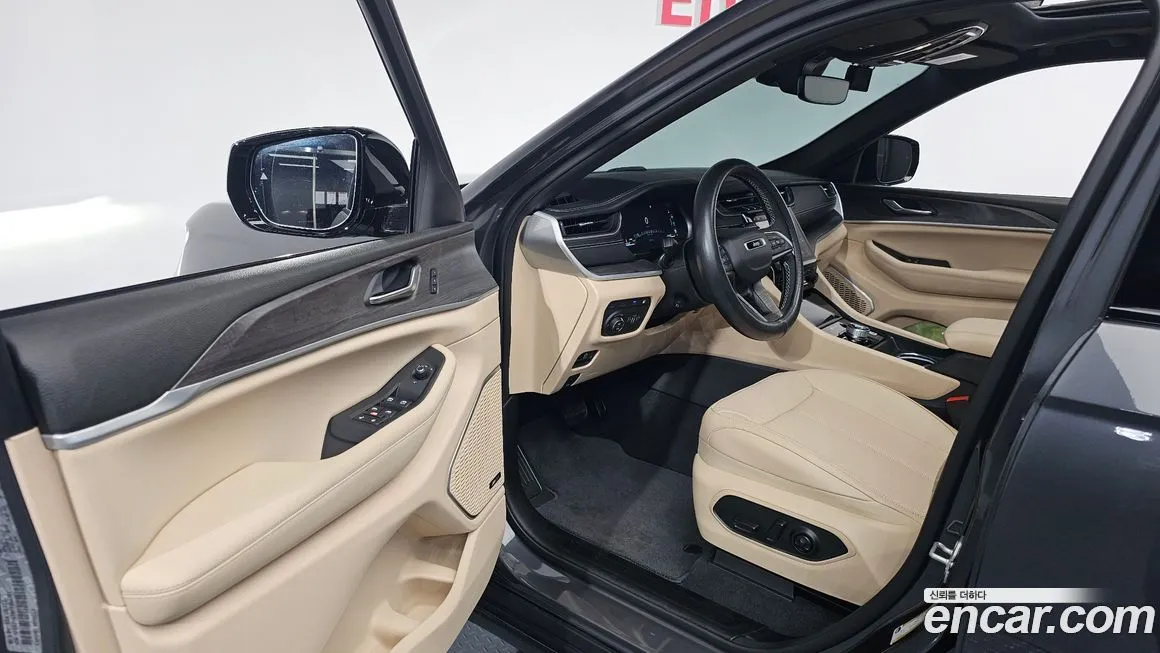 Jeep Cherokee 2023 из KR, фото 10