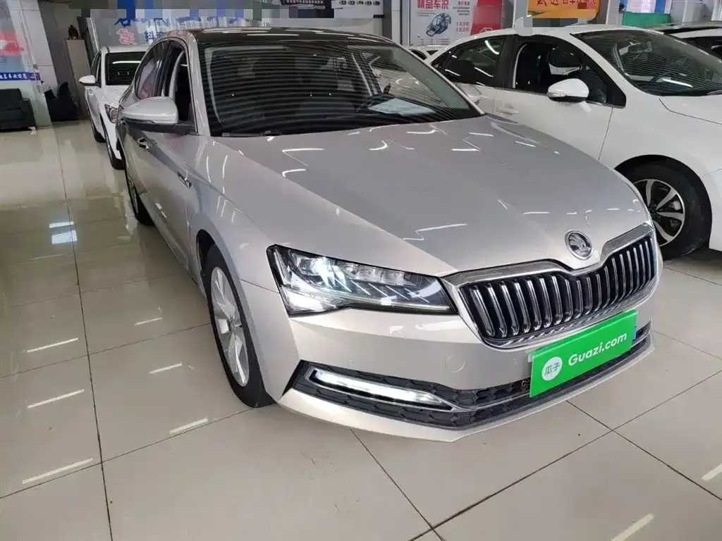 Skoda Superb 2021 из CN, фото 4