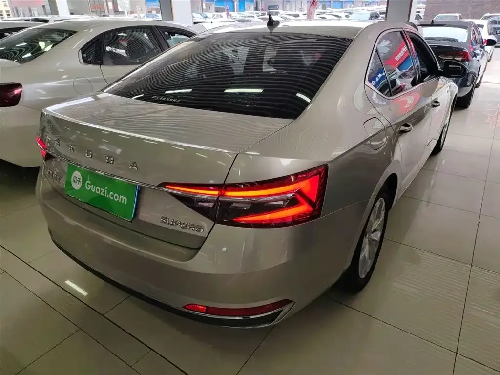 Skoda Superb 2021 из CN, фото 7
