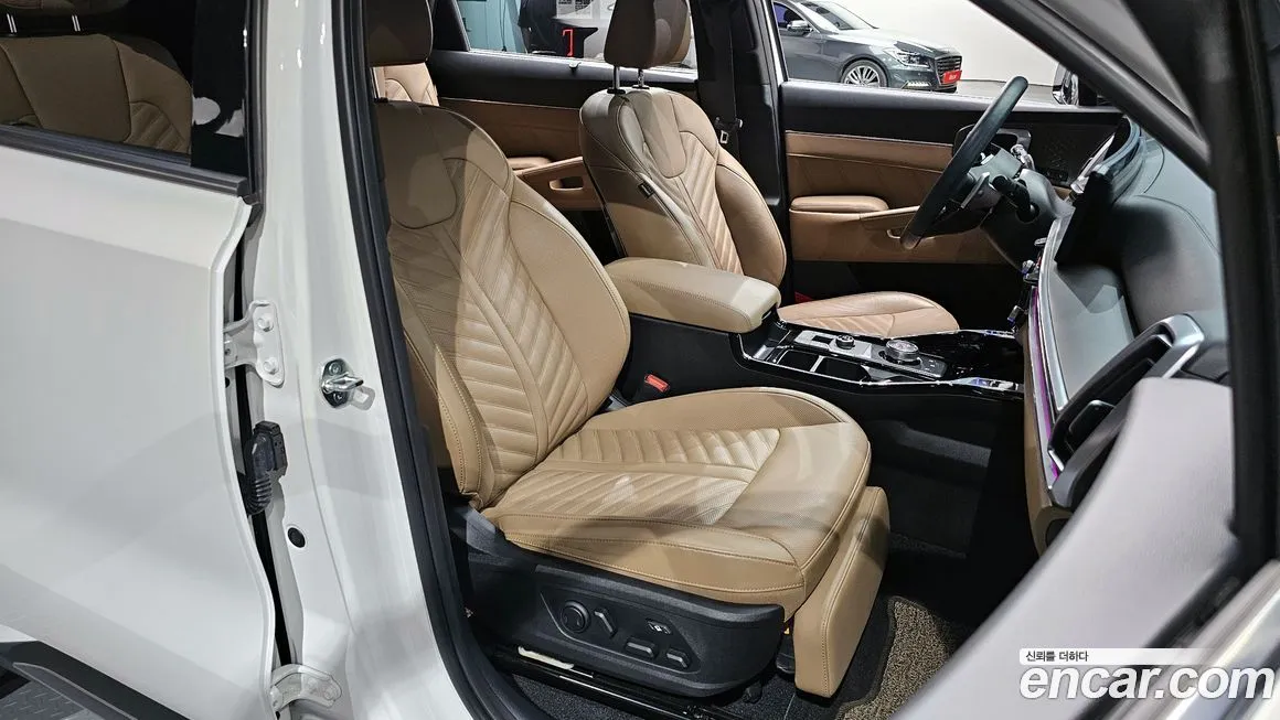 Kia Sorento — фото 10