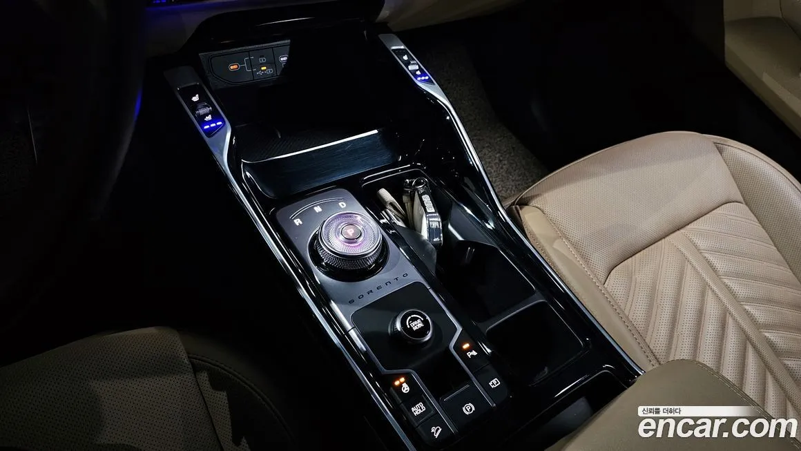 Kia Sorento — фото 9