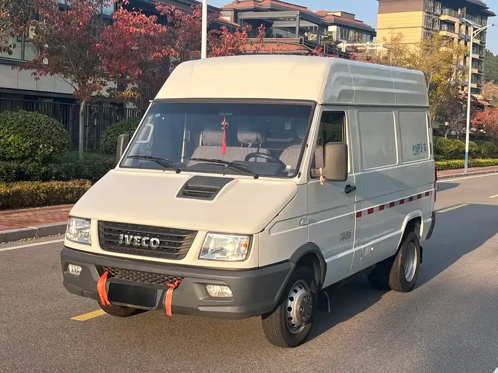 IVECO Daily 2023 из CN, фото 2