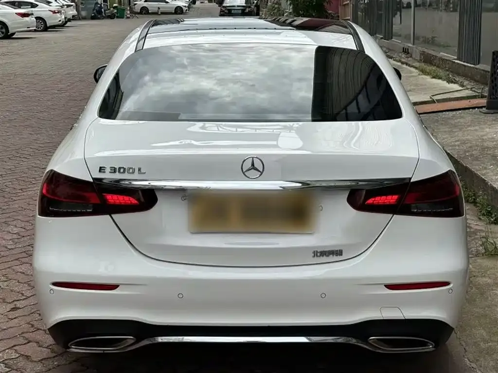 Mercedes-Benz E-Class 2021 из CN, фото 5