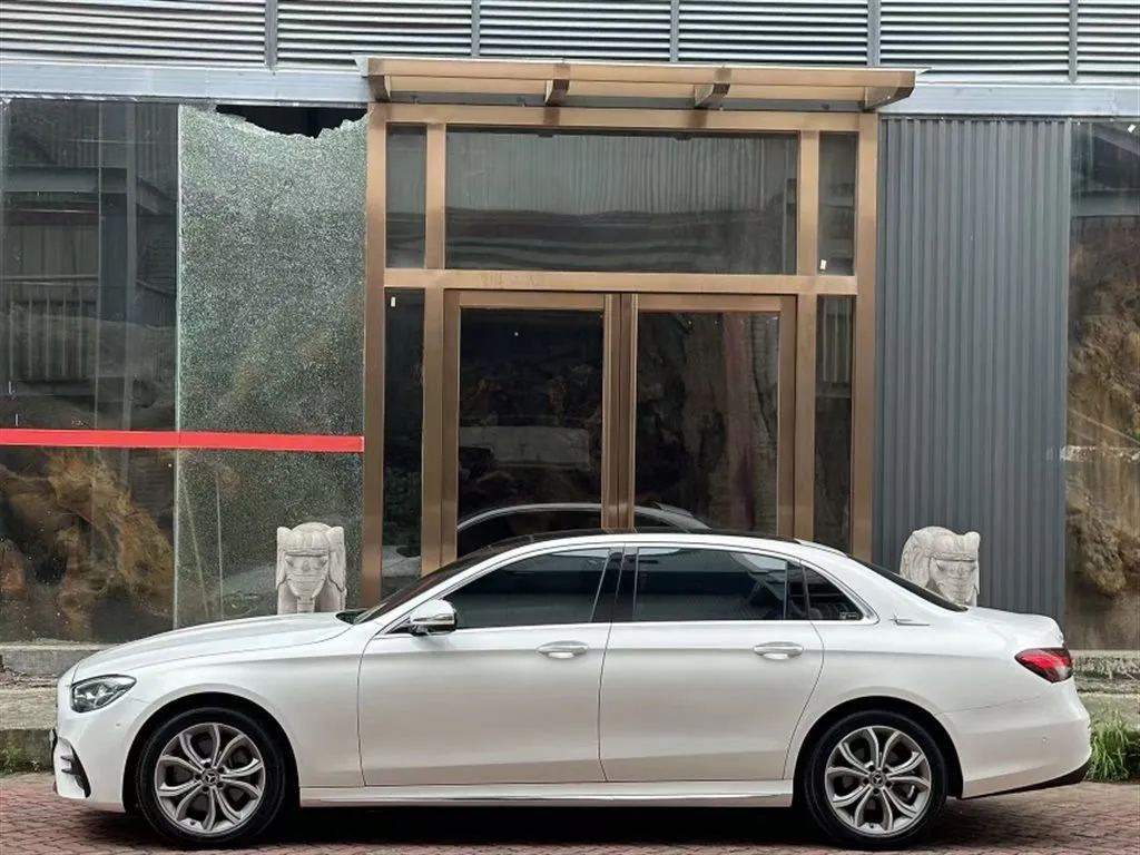 Mercedes-Benz E-Class 2021 из CN, фото 9