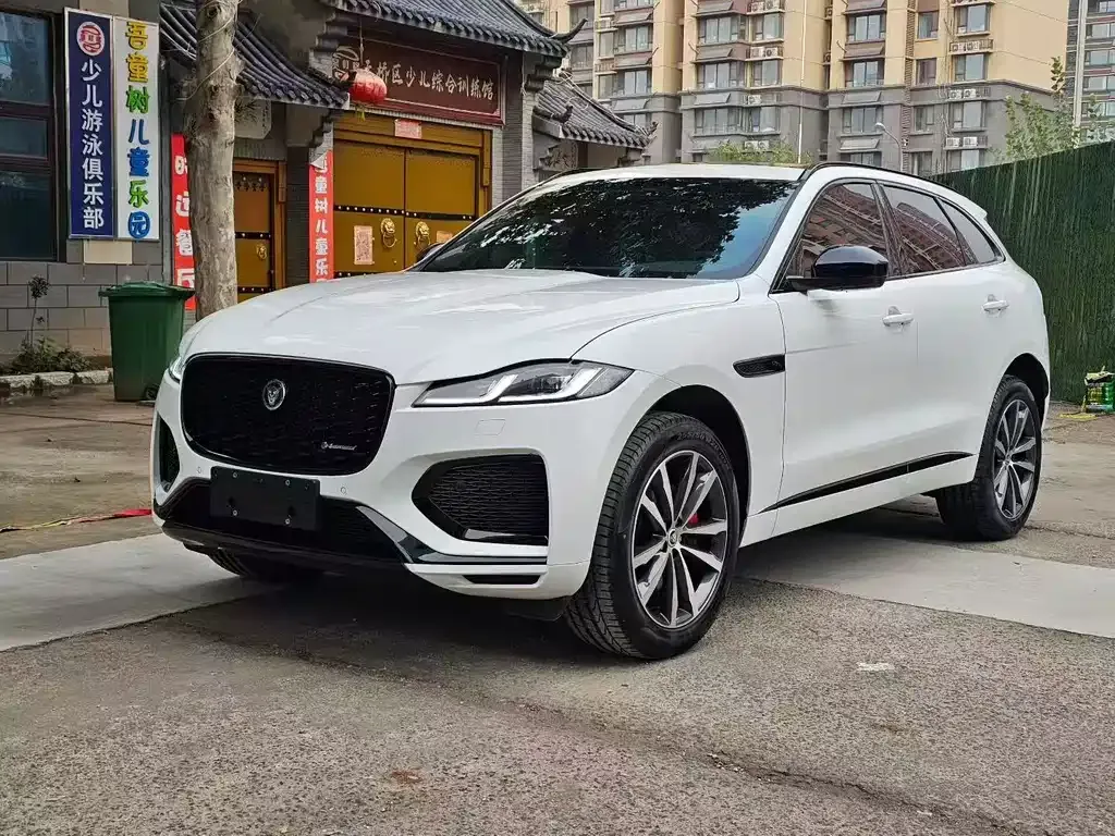 Jaguar F-PACE 2024 из CN, фото 1