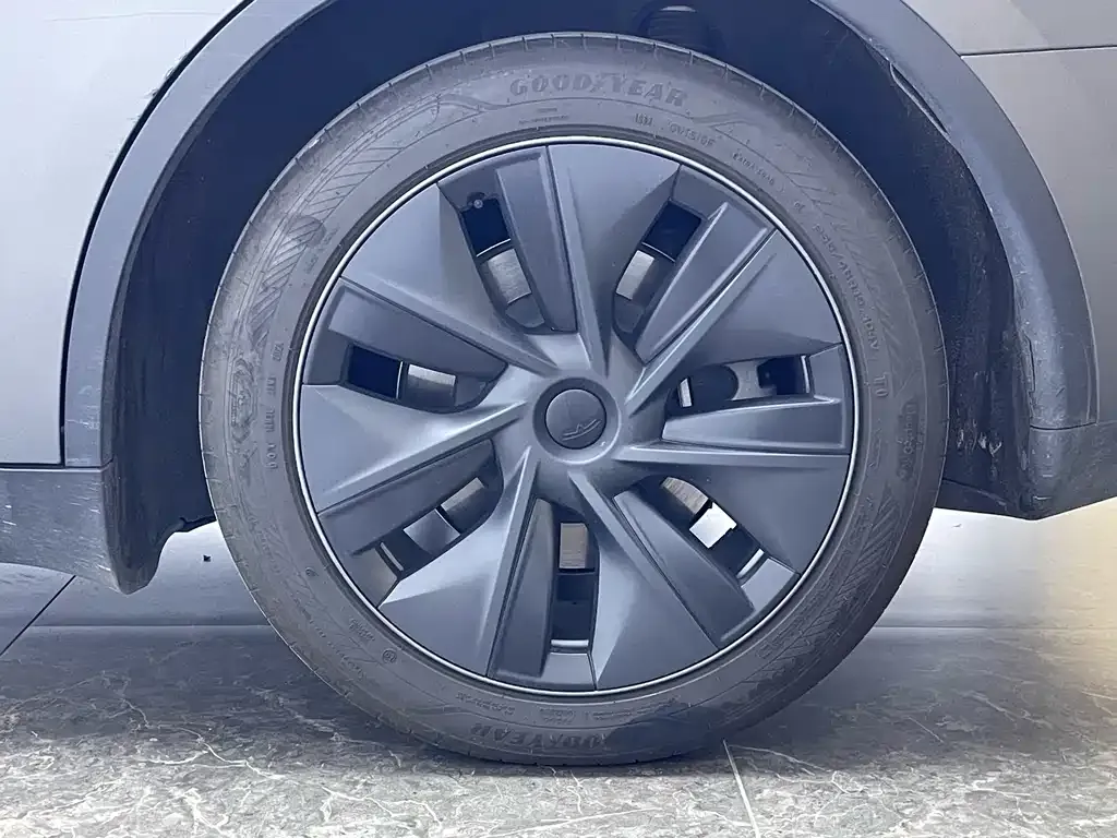Tesla Model Y 2024 из CN, фото 7
