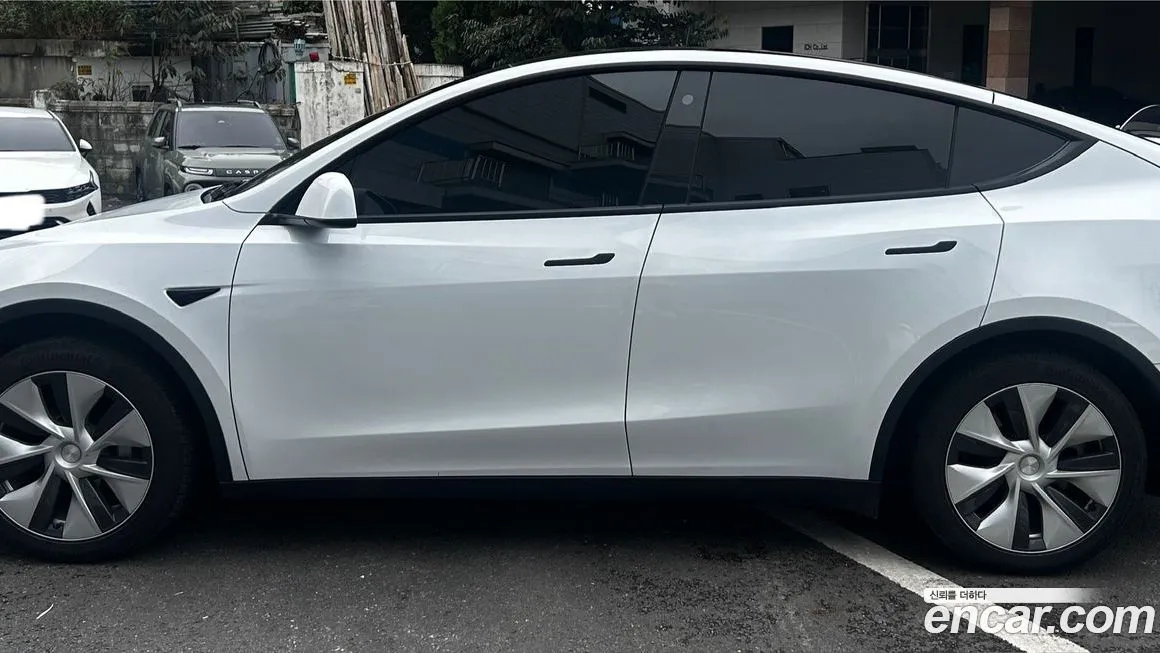 Tesla Model Y 2021 из KR, фото 4