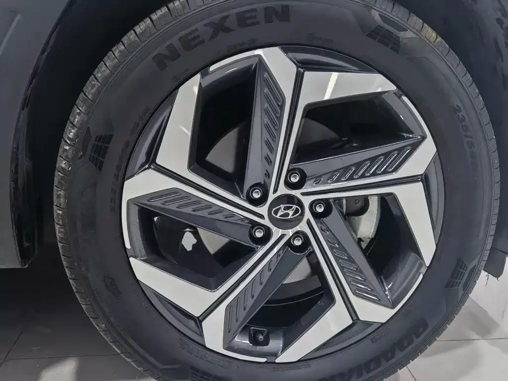 Hyundai Tucson 2021 из CN, фото 7