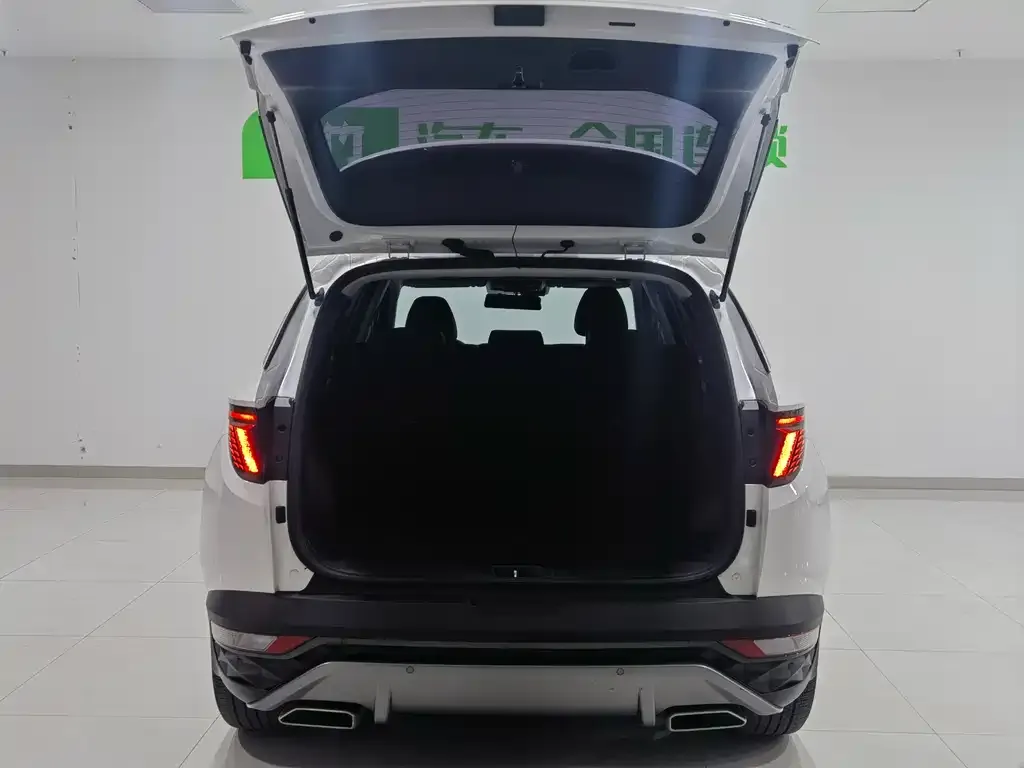 Hyundai Tucson 2021 из CN, фото 8