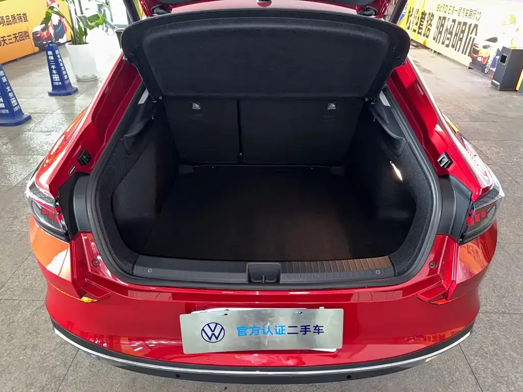 Volkswagen Lamando 2024 из CN, фото 10