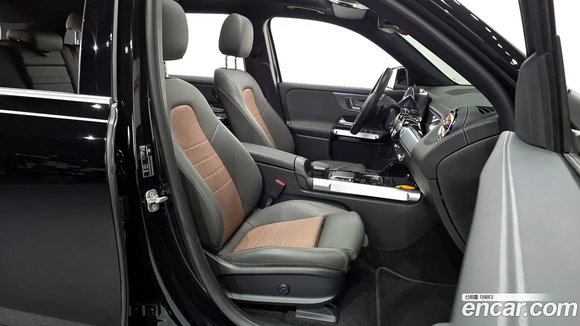 Mercedes-Benz EQB 2023 из KR, фото 10