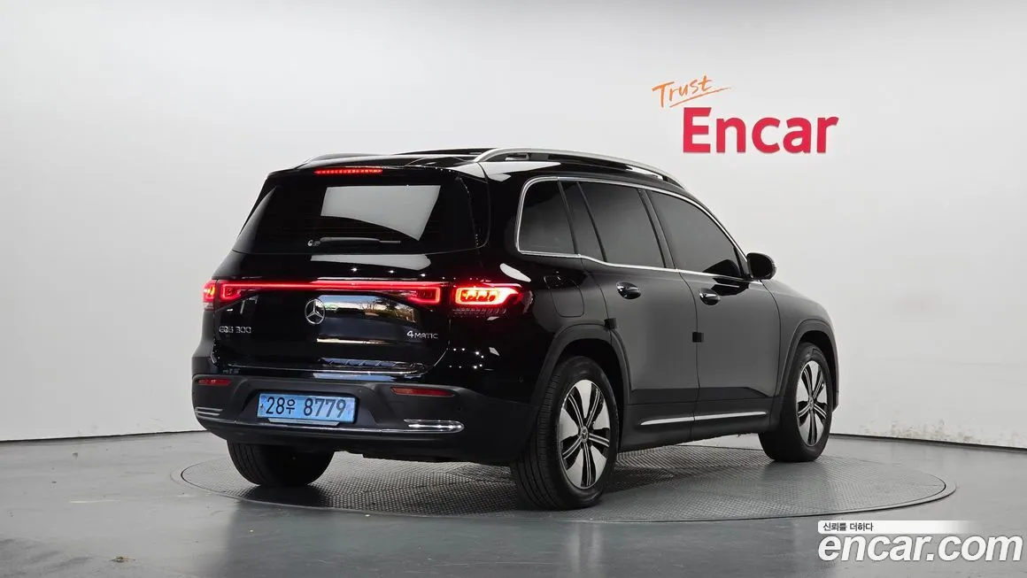 Mercedes-Benz EQB 2023 из KR, фото 2