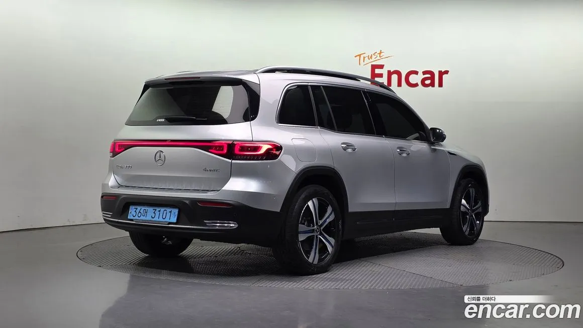 Mercedes-Benz EQB 2023 из KR, фото 2