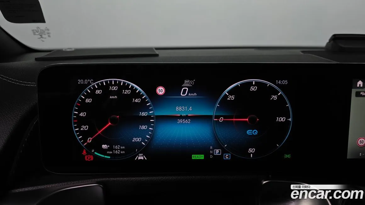 Mercedes-Benz EQB 2023 из KR, фото 8