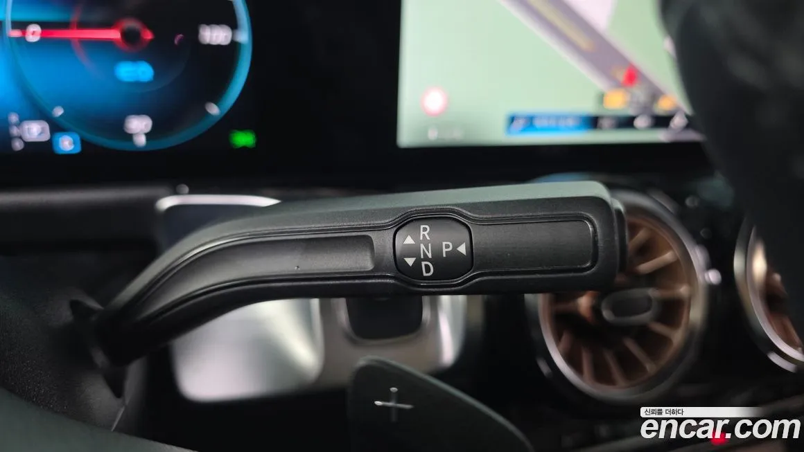 Mercedes-Benz EQB 2023 из KR, фото 9