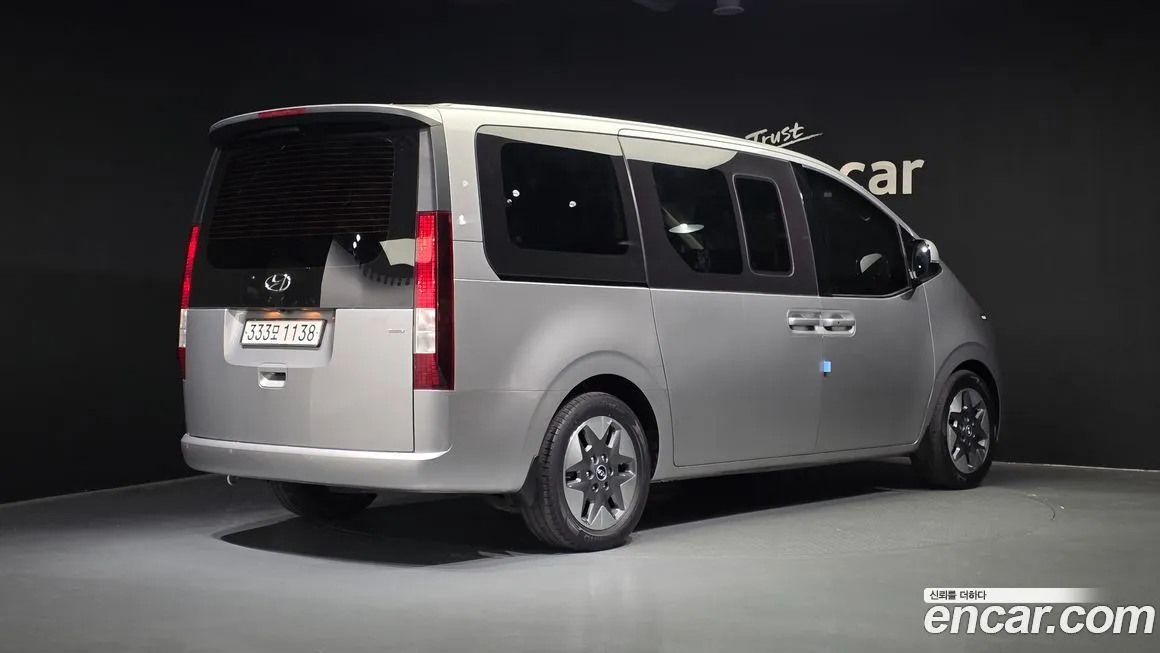 Hyundai Staria 2022 из KR, фото 2