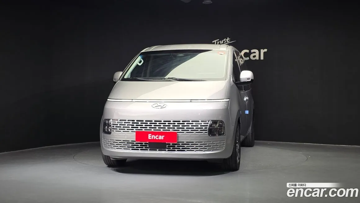 Hyundai Staria 2022 из KR, фото 3